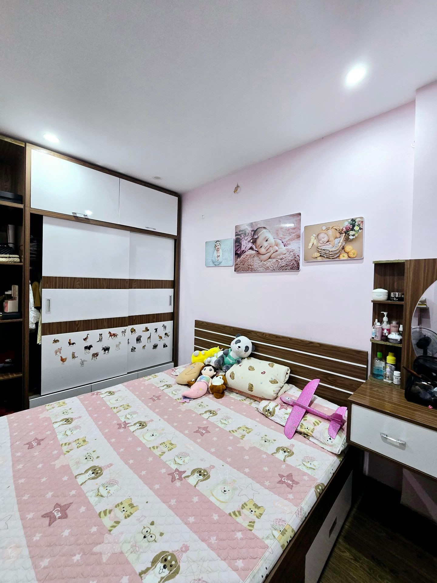 Bán nhà Bằng Liệt - diện tích 39m2 6 tầng - Ô TÔ 10M - giá 10,5 tỷ