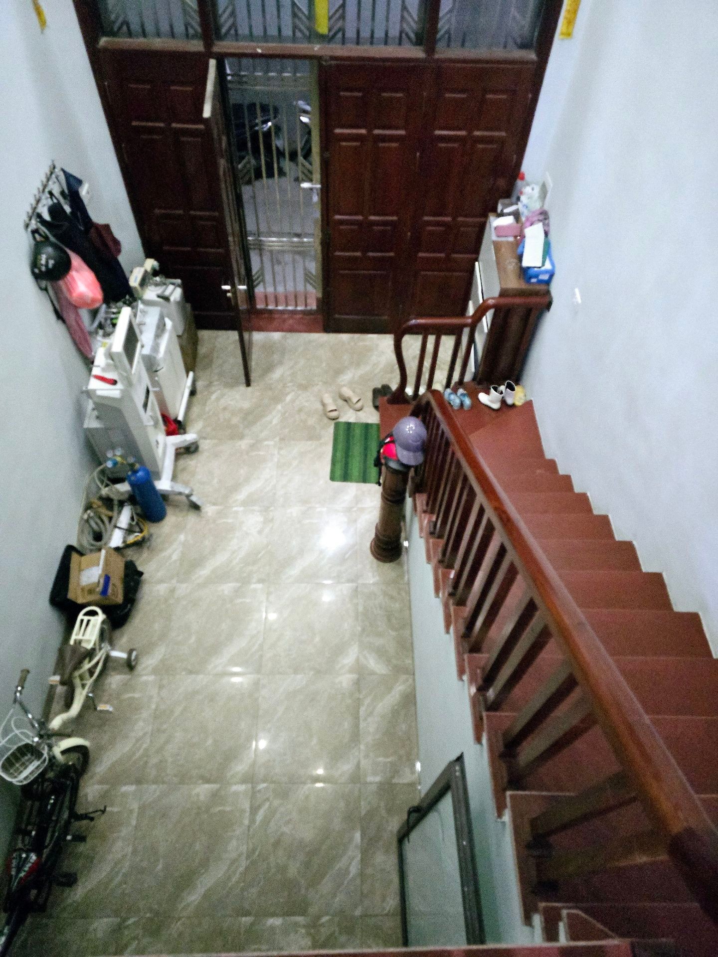 Bán nhà Bằng Liệt - diện tích 39m2 6 tầng - Ô TÔ 10M - giá 10,5 tỷ