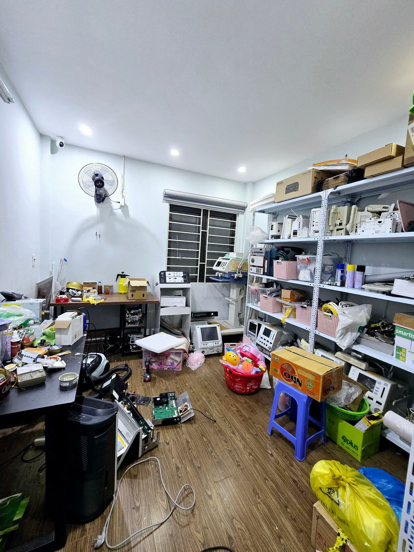 Bán nhà Bằng Liệt - diện tích 39m2 6 tầng - Ô TÔ 10M - giá 10,5 tỷ