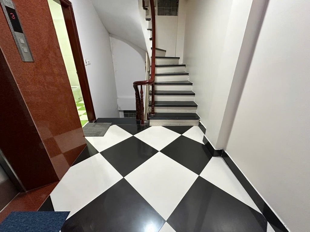 Bán nhà Kim Ngưu - diện tích 65.3m2 7 tầng - Mặt phố 2 vỉa hè siêu rộng - giá 36,8 tỷ