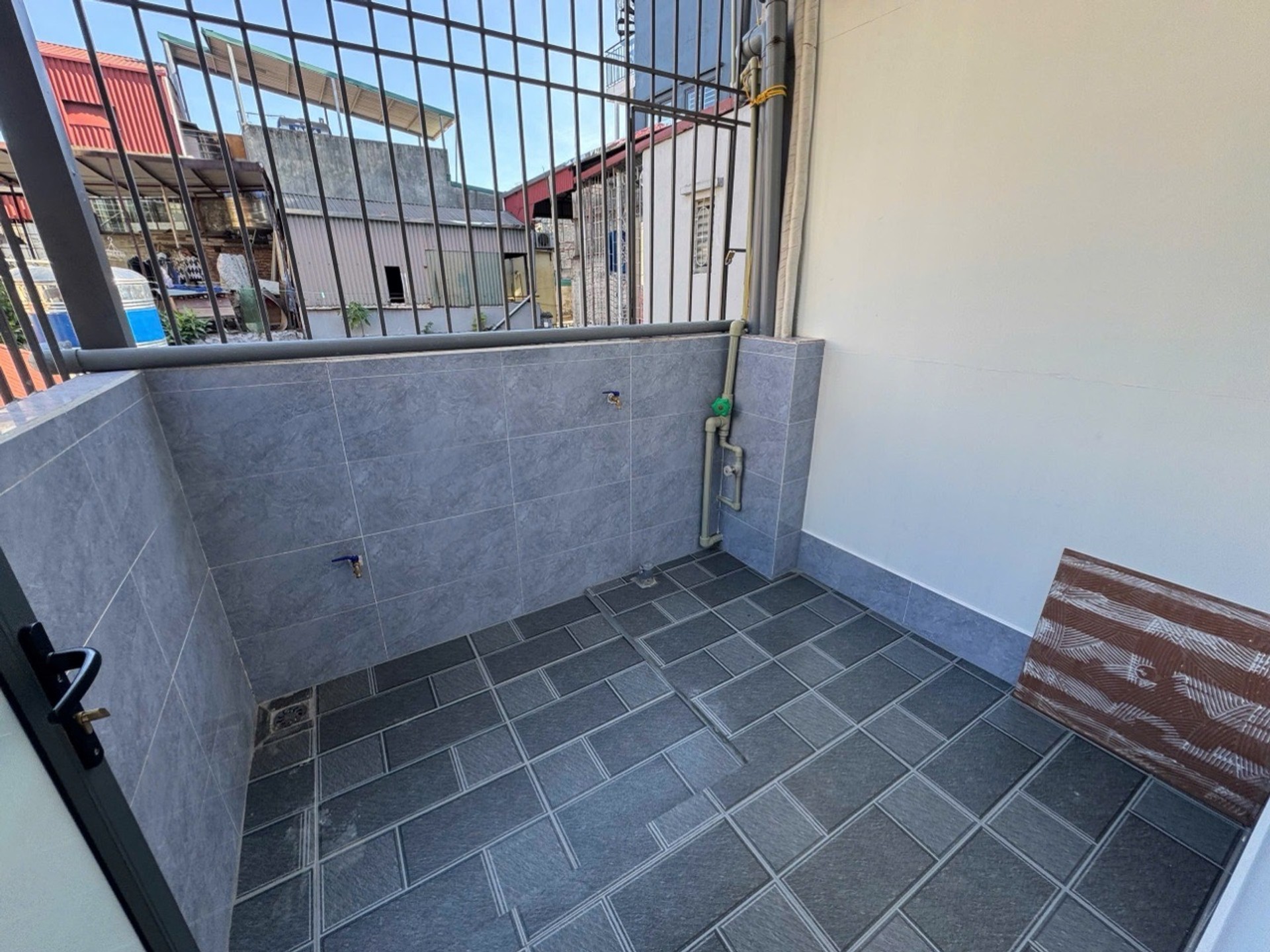 Bán nhà Hương Viên - diện tích 20m2 4 tầng - Ngõ nông, sạch sẽ - giá 3,6 tỷ