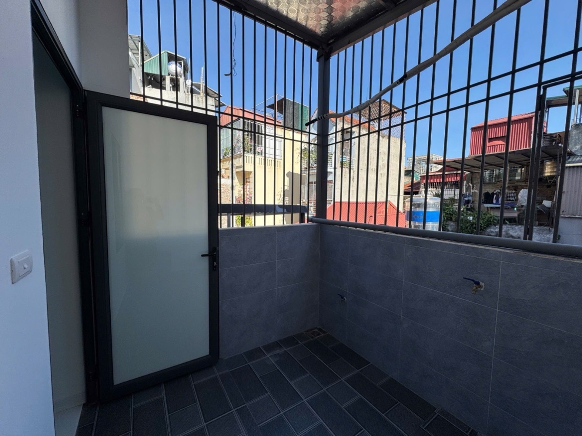 Bán nhà Hương Viên - diện tích 20m2 4 tầng - Ngõ nông, sạch sẽ - giá 3,6 tỷ