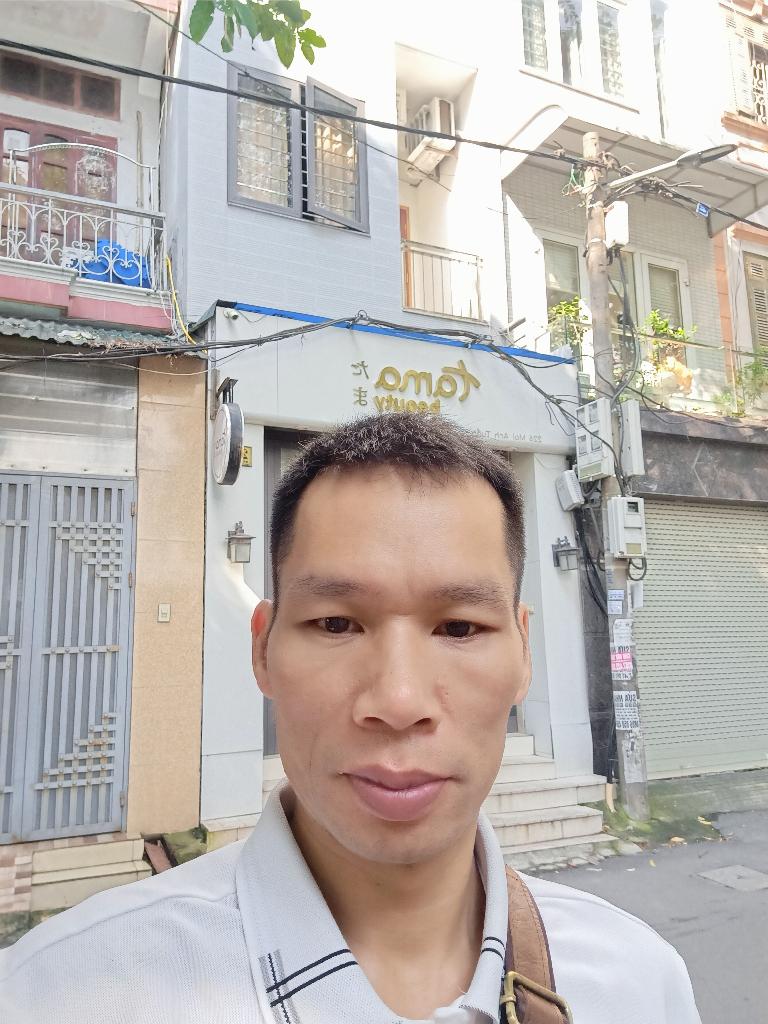 Bán nhà Mai Anh Tuấn - diện tích 40m2 5 tầng - Mặt hồ, mặt phố trung tâm Đống Đa - giá 22 tỷ