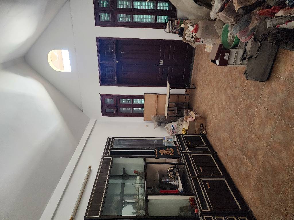 Bán nhà Bạch Mai - diện tích 103m2 4 tầng - Ô Tô QUA NHÀ - giá 34 tỷ