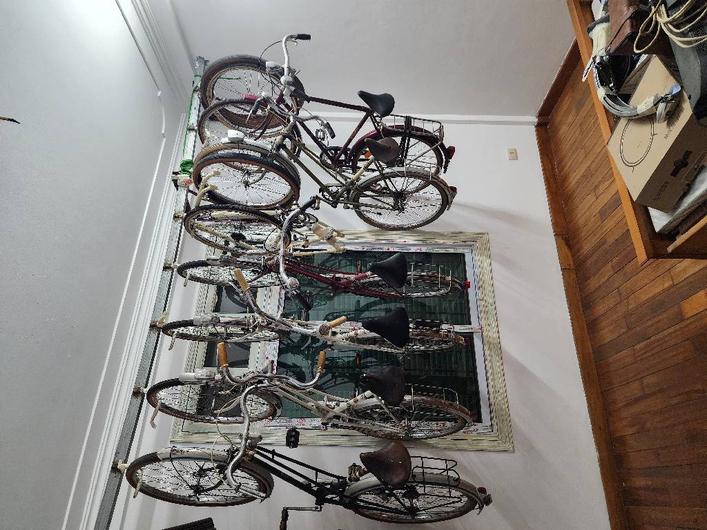 Bán nhà Bạch Mai - diện tích 103m2 4 tầng - Ô Tô QUA NHÀ - giá 34 tỷ