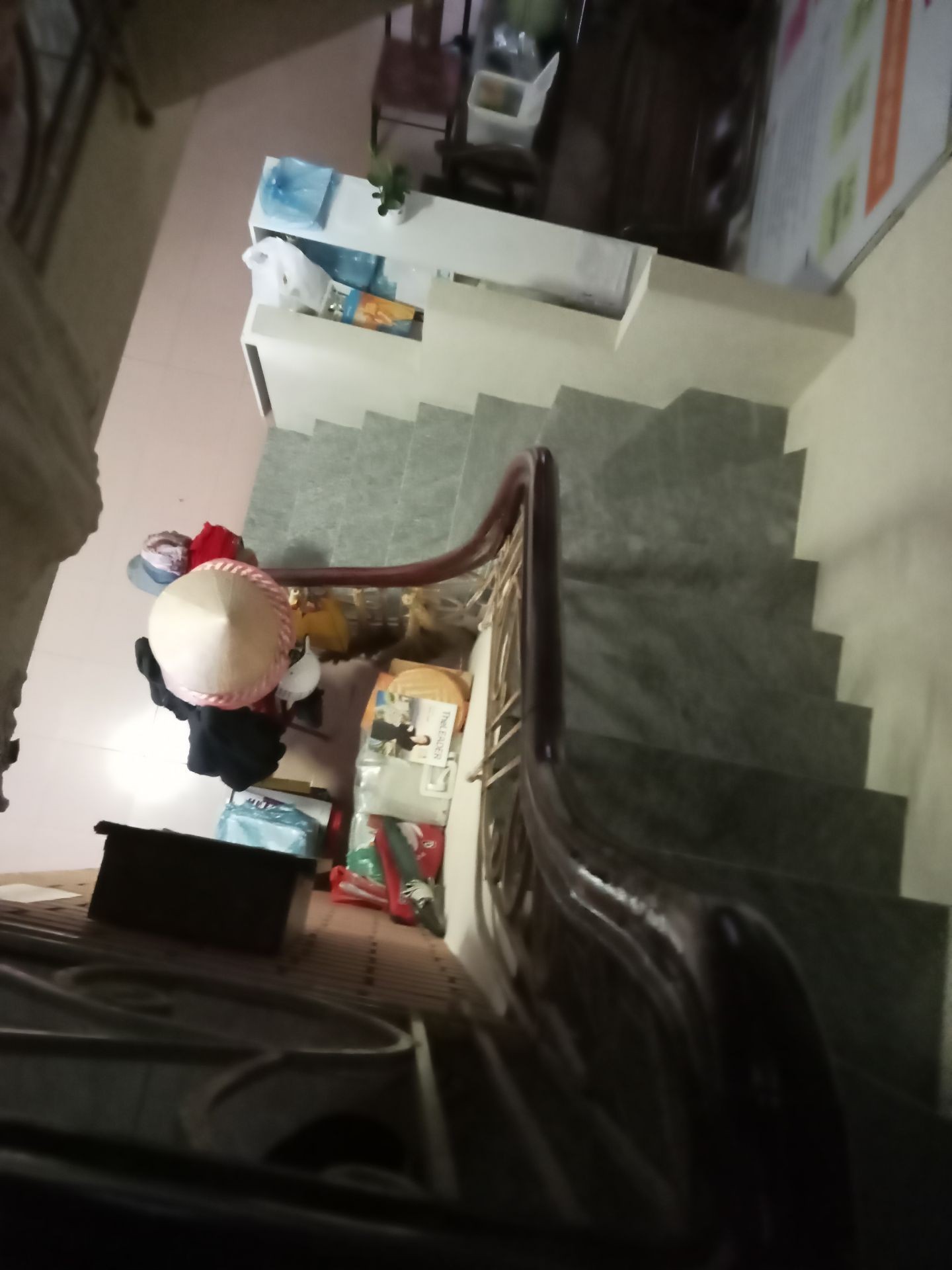 Bán nhà Đặng Văn Ngữ - diện tích 137m2 3 tầng - Lô góc 3 mặt thoáng - giá 43,9 tỷ