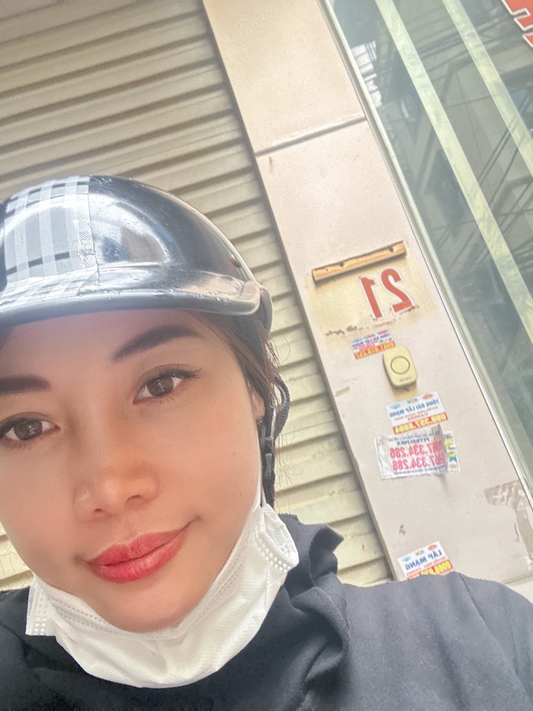 Bán nhà Trịnh Đình Cửu - diện tích 65m2 3 tầng - Ô TÔ TRÁNH trước nhà - giá 26 tỷ