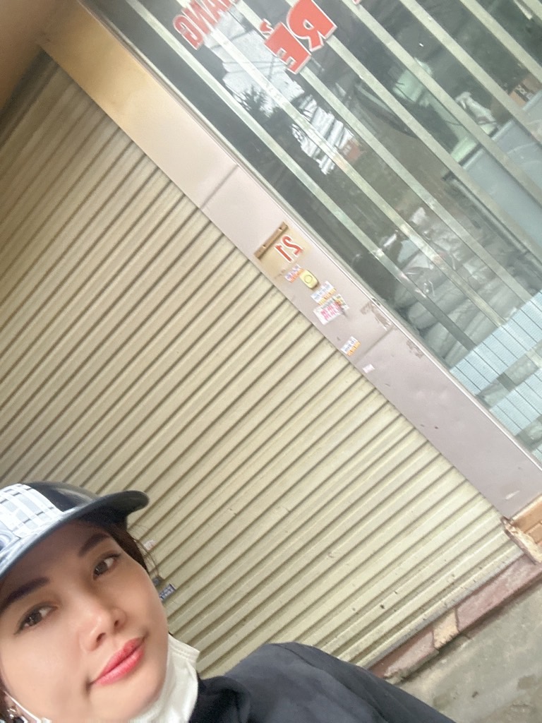 Bán nhà Trịnh Đình Cửu - diện tích 65m2 3 tầng - Ô TÔ TRÁNH trước nhà - giá 26 tỷ