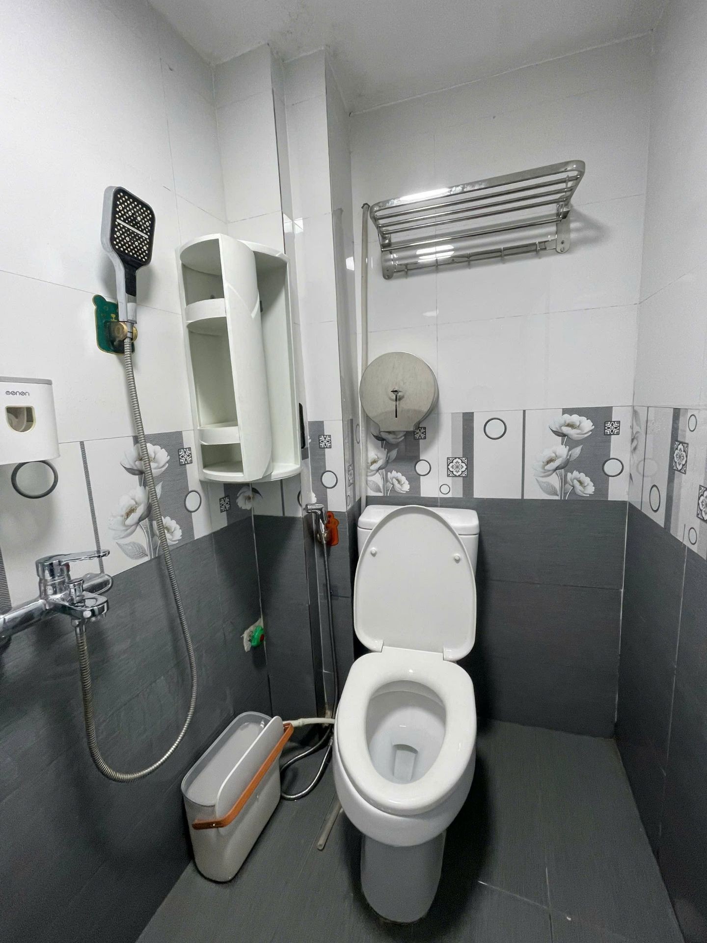 Bán nhà Phố Huế - diện tích 19m2 2 tầng - Nhà nhỏ tiền - giá 6,5 tỷ