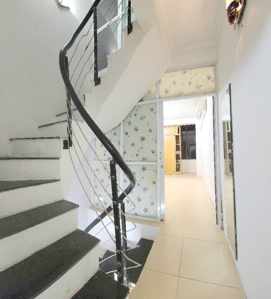 Bán nhà Giếng Mứt - diện tích 19m2 4 tầng - Nhà đẹp hiếm có - giá 5,28 tỷ