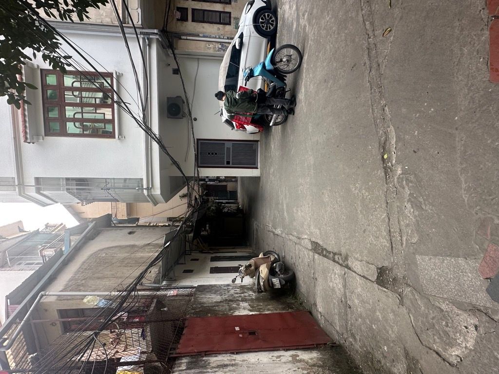 Bán nhà Lãng Yên - diện tích 27m2 4 tầng - Nhà xây mới, gần ô tô - giá 3,75 tỷ