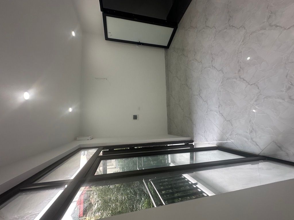 Bán nhà Lãng Yên - diện tích 27m2 4 tầng - Nhà xây mới, gần ô tô - giá 3,75 tỷ