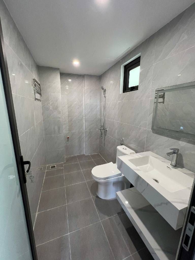 Bán nhà Nguyễn Văn Viên - diện tích 35m2 5 tầng - Lô góc - giá 10 tỷ