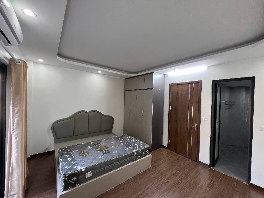 Bán nhà Nguyễn Văn Viên - diện tích 35m2 5 tầng - Lô góc - giá 10 tỷ