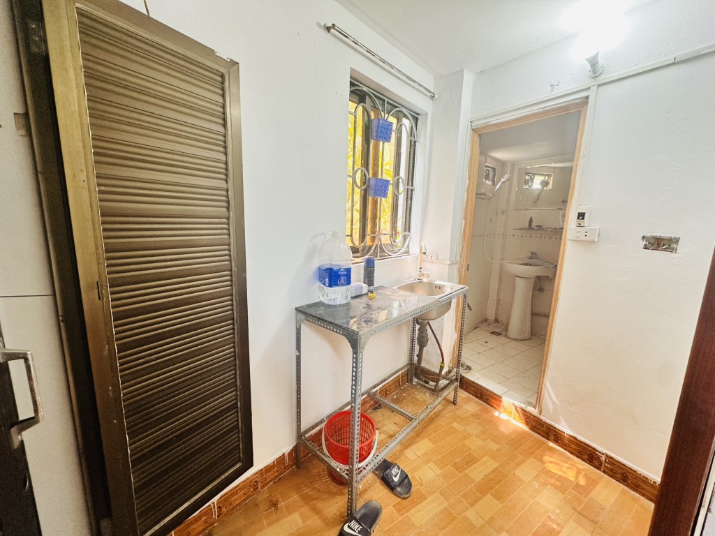 Bán nhà Hồng Mai - diện tích 40m2 4 tầng - Nhà đẹp hiếm có - giá 4,8 tỷ