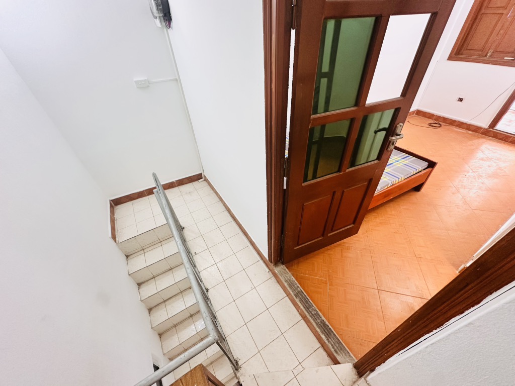 Bán nhà Hồng Mai - diện tích 40m2 4 tầng - Nhà đẹp hiếm có - giá 4,8 tỷ