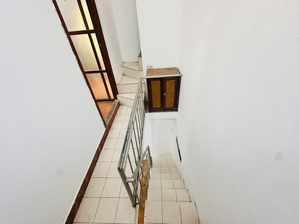 Bán nhà Hồng Mai - diện tích 40m2 4 tầng - Nhà đẹp hiếm có - giá 4,8 tỷ