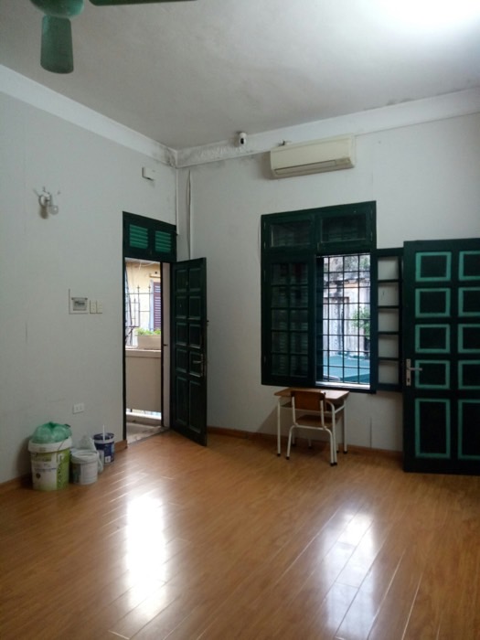 Bán nhà Giáp Bát - diện tích 90m2 2 tầng - Ô TÔ ĐỖ CỬA - giá 3,6 tỷ