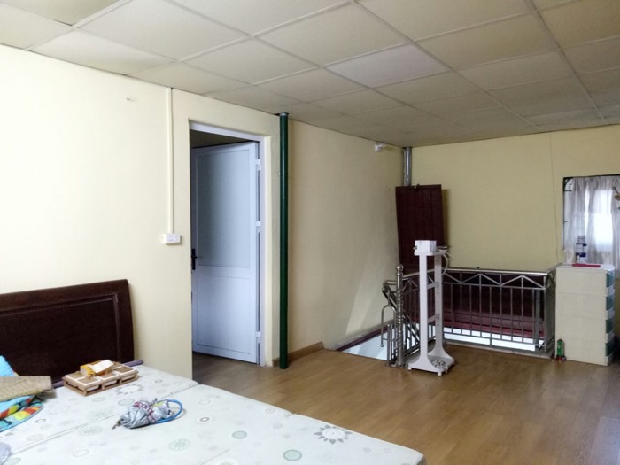Bán nhà Giáp Bát - diện tích 90m2 2 tầng - Ô TÔ ĐỖ CỬA - giá 3,6 tỷ
