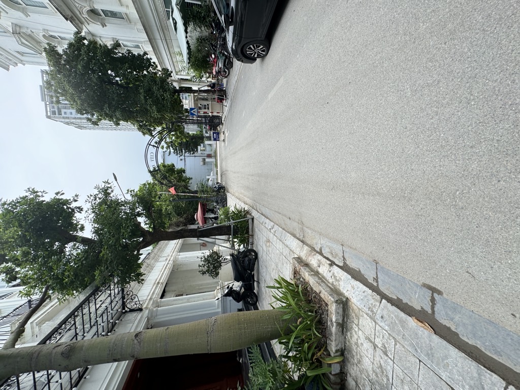 Bán nhà Đường 70 - diện tích 112.5m2 5 tầng - Cực hiếm - giá 31 tỷ