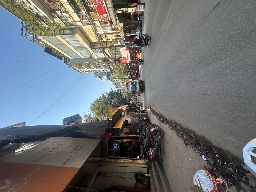 Bán nhà Đê La Thành - diện tích 57m2 4 tầng - Ô tô tránh - giá 4,4 tỷ