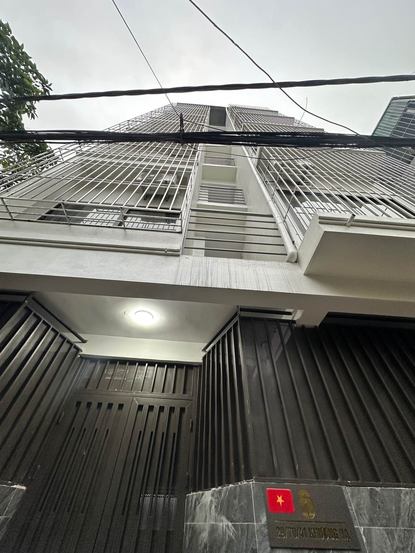 Bán nhà Khương Hạ - diện tích 131.4m2 8 tầng - Hẻm xe máy - giá 50 tỷ