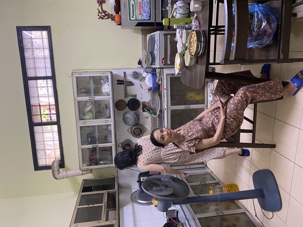 Bán nhà Kim Ngưu - diện tích 75m2 4 tầng - Mặt phố kinh doanh sầm uất - giá 40 tỷ