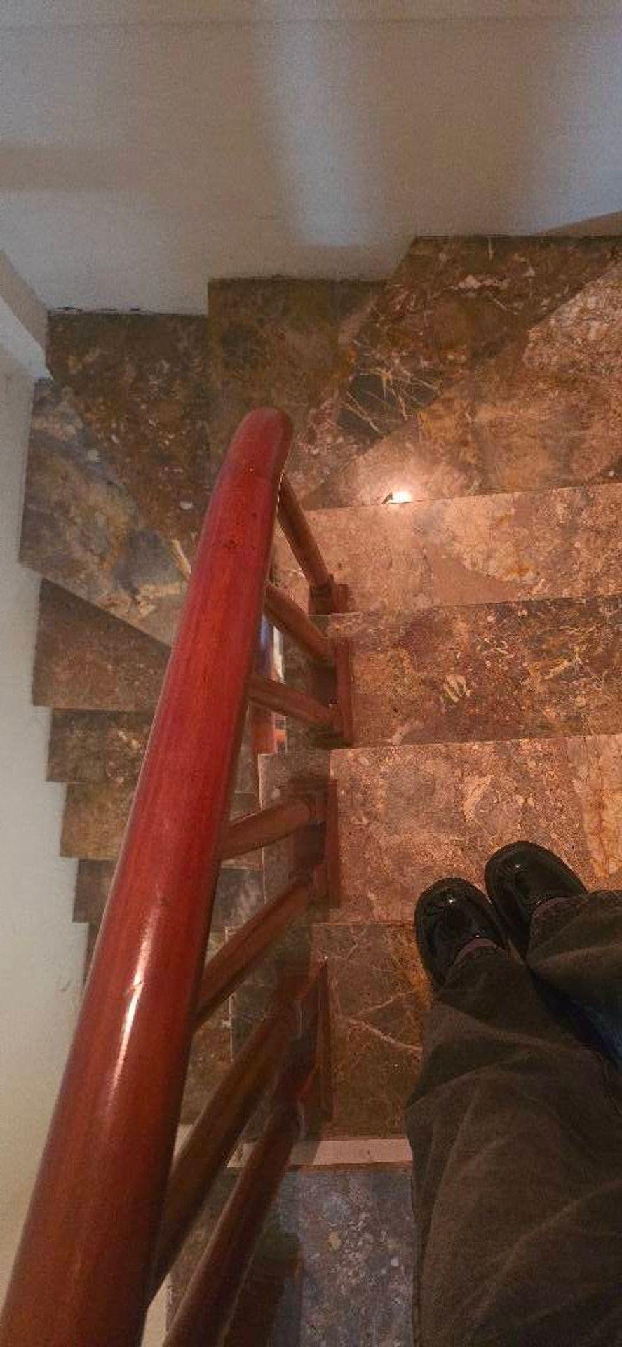 Bán nhà Vĩnh Hưng - diện tích 30m2 5 tầng - Nhà đẹp hiếm có - giá 8,5 tỷ