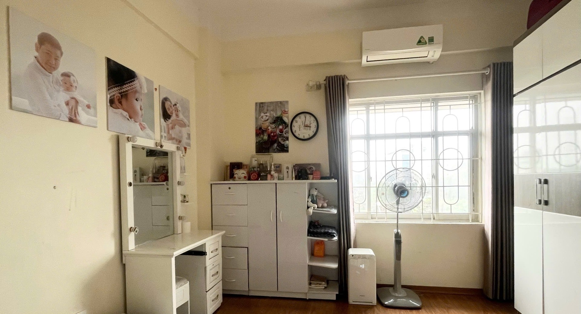 Bán nhà Thịnh Liệt - diện tích 65m2 3 tầng - Lô góc 3 mặt thoáng - giá 4,6 tỷ