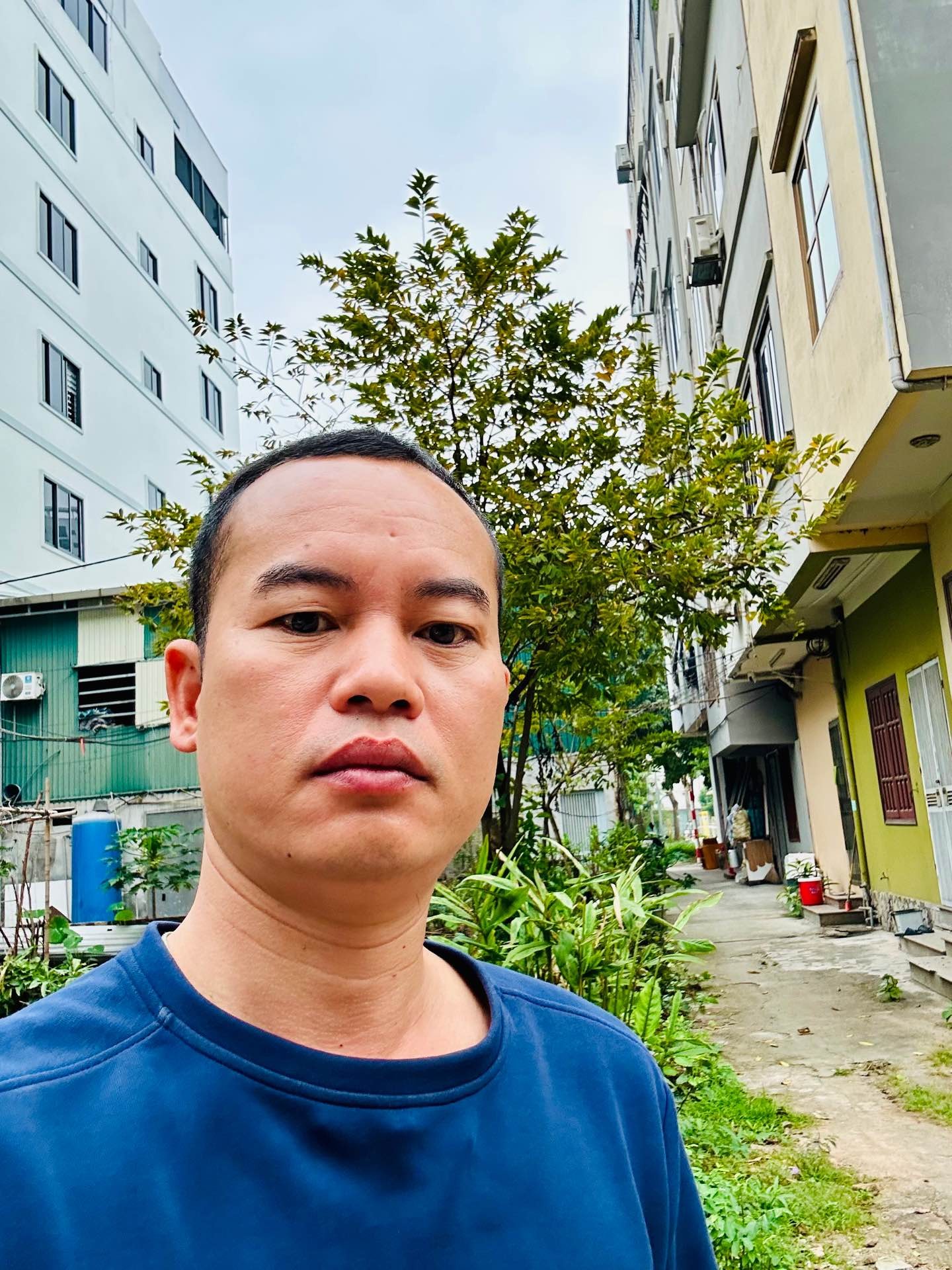 Bán nhà Ngõ 3 ô tô tránh - diện tích 80m2 0 tầng - Lô góc 3 mặt thoáng - giá 27 tỷ