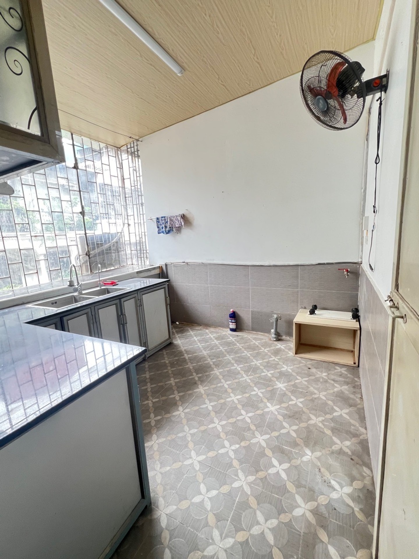Bán nhà Tam Trinh - diện tích 120m2 3 tầng - Ô tô tránh - giá 5,3 tỷ