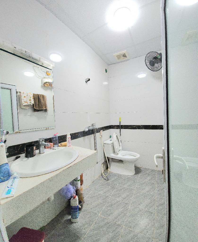 Bán nhà Lĩnh Nam - diện tích 70m2 4 tầng - Ô TÔ TRÁNH - giá 23 tỷ