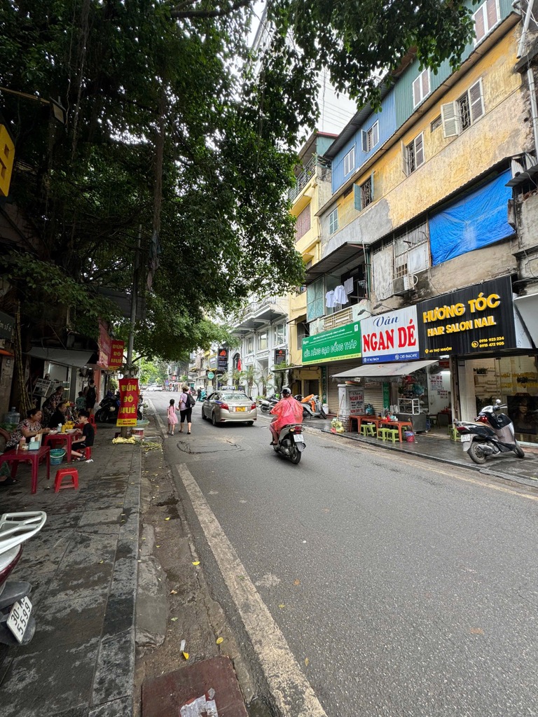 Bán nhà Thợ Nhuộm - diện tích 120m2 2 tầng - Mặt phố cổ - giá 57 tỷ