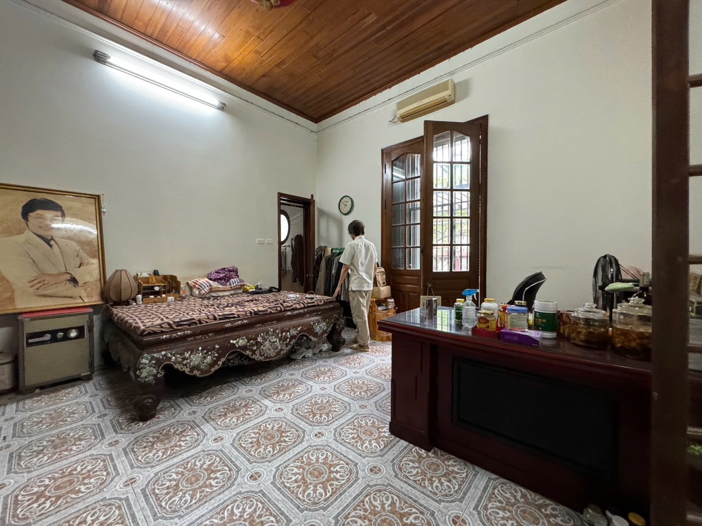 Bán nhà Thợ Nhuộm - diện tích 120m2 2 tầng - Mặt phố cổ - giá 57 tỷ