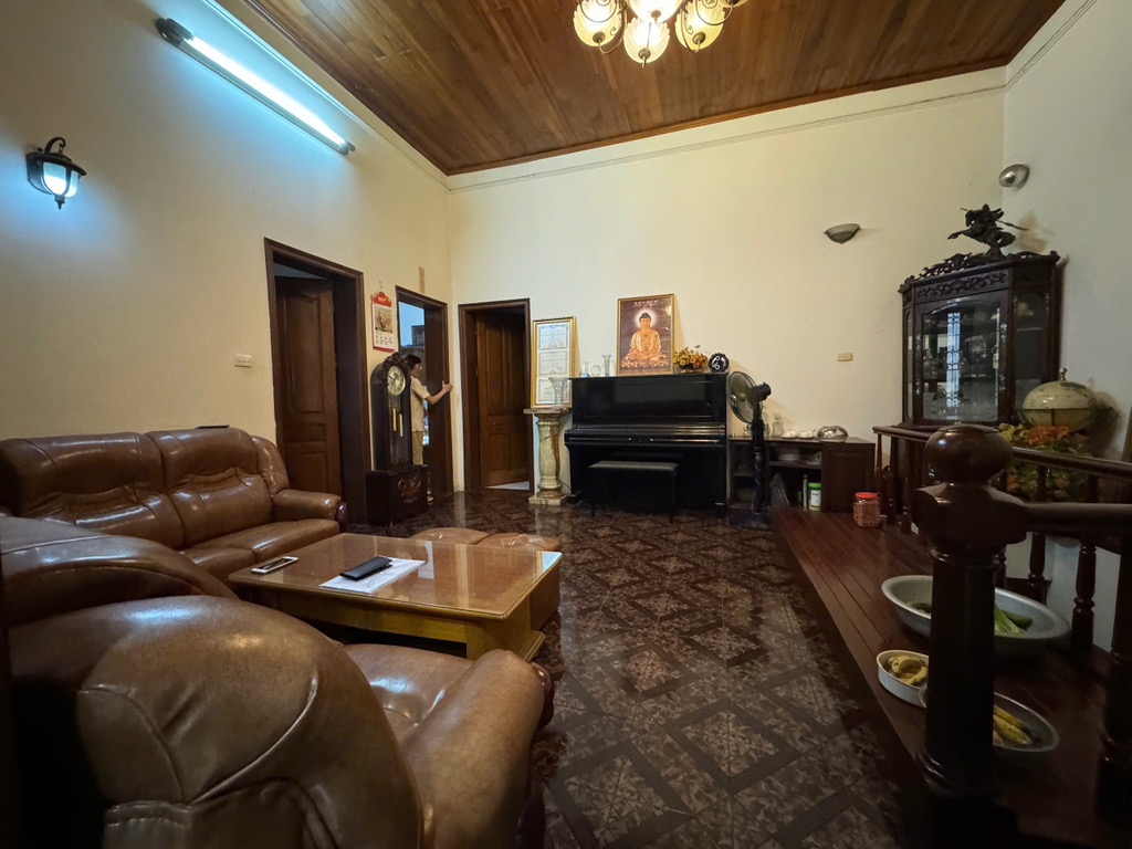 Bán nhà Thợ Nhuộm - diện tích 120m2 2 tầng - Mặt phố cổ - giá 57 tỷ