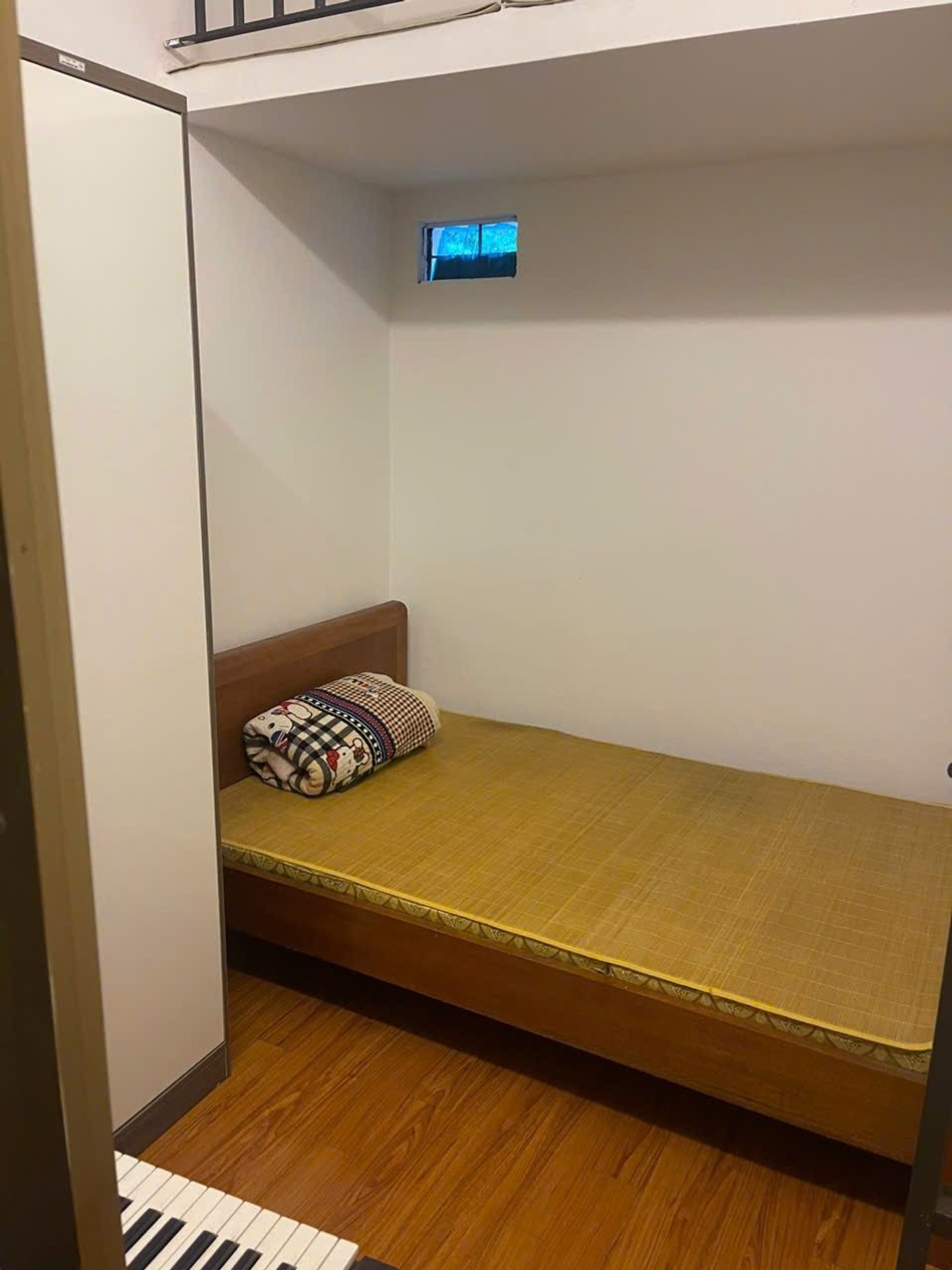 Bán nhà Đại La - diện tích 27m2 3 tầng - Ngõ nông - giá 7,4 tỷ