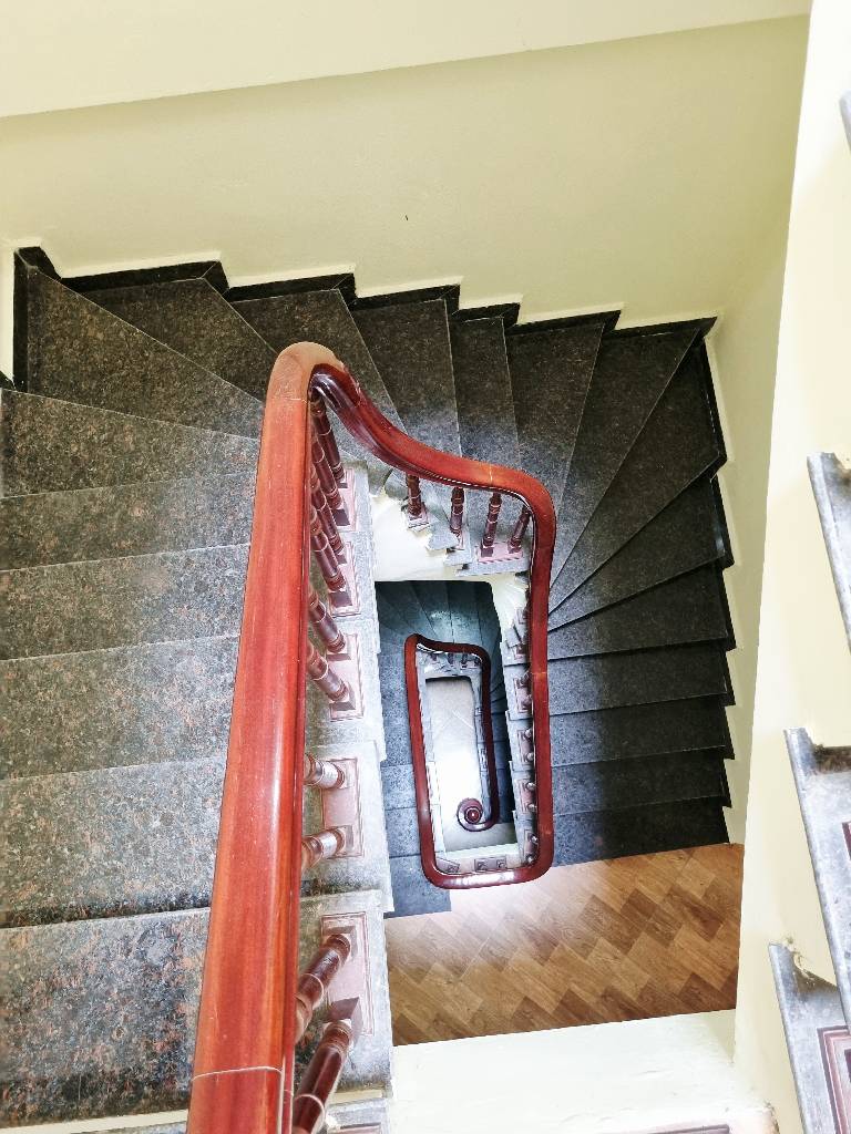 Bán nhà Thịnh Liệt - diện tích 82m2 4 tầng - Ngõ to như phố - giá 13,5 tỷ