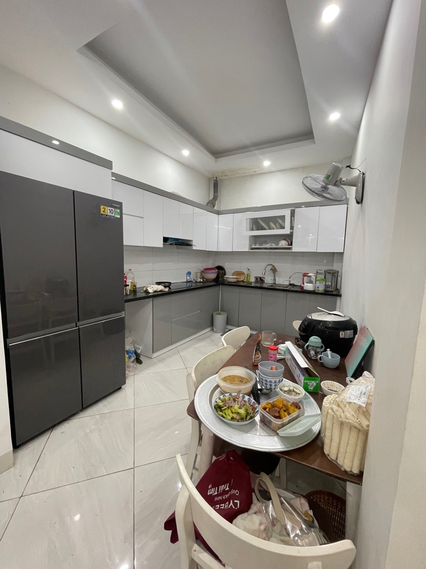 Bán nhà Định Công Thượng - diện tích 48m2 2 tầng - nhà siêu thoáng - giá 3,15 tỷ