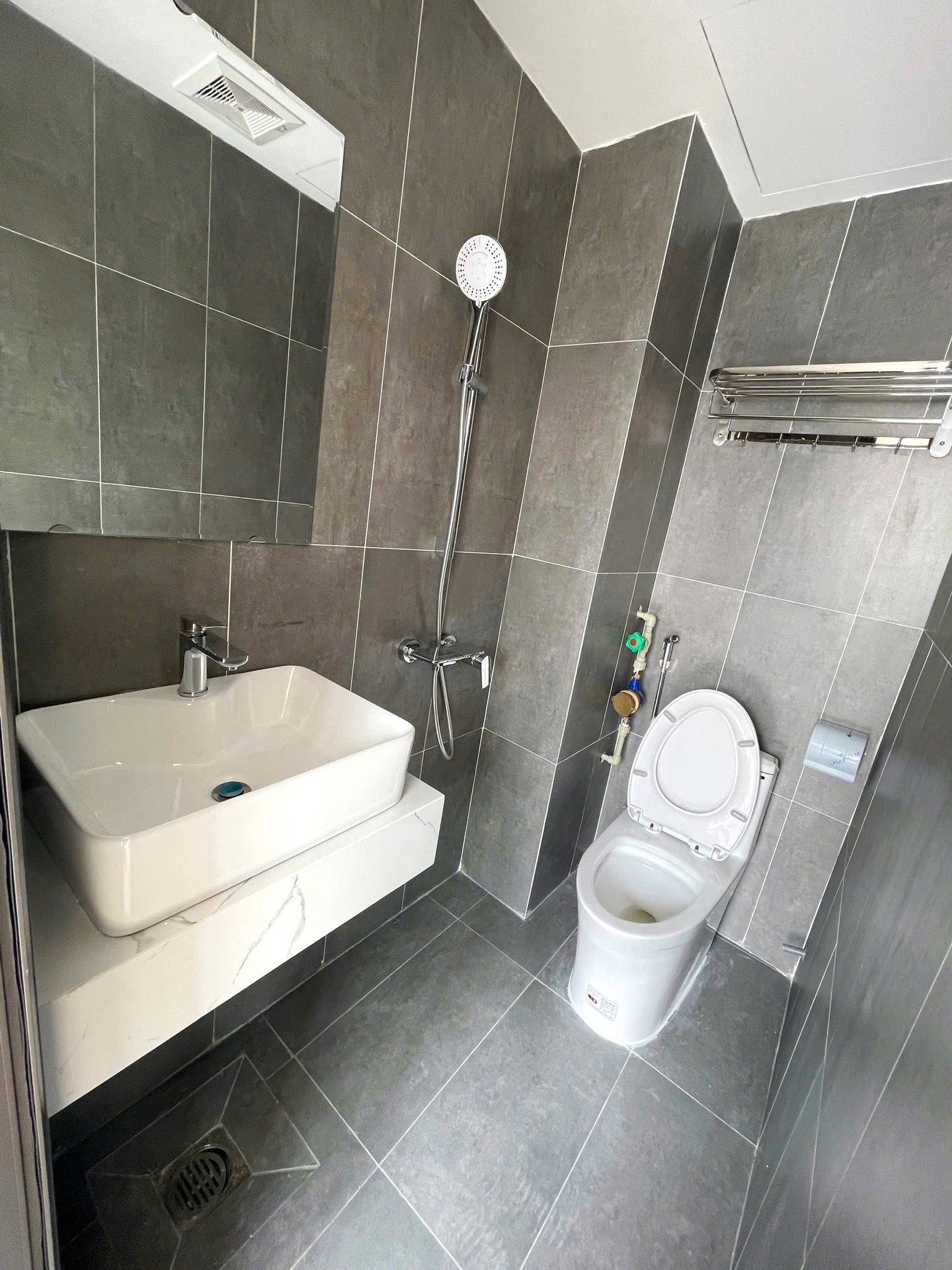 Bán nhà Trung Liệt - diện tích 88.5m2 8 tầng - Chỉ có 1 mặt tiền - giá 32,8 tỷ