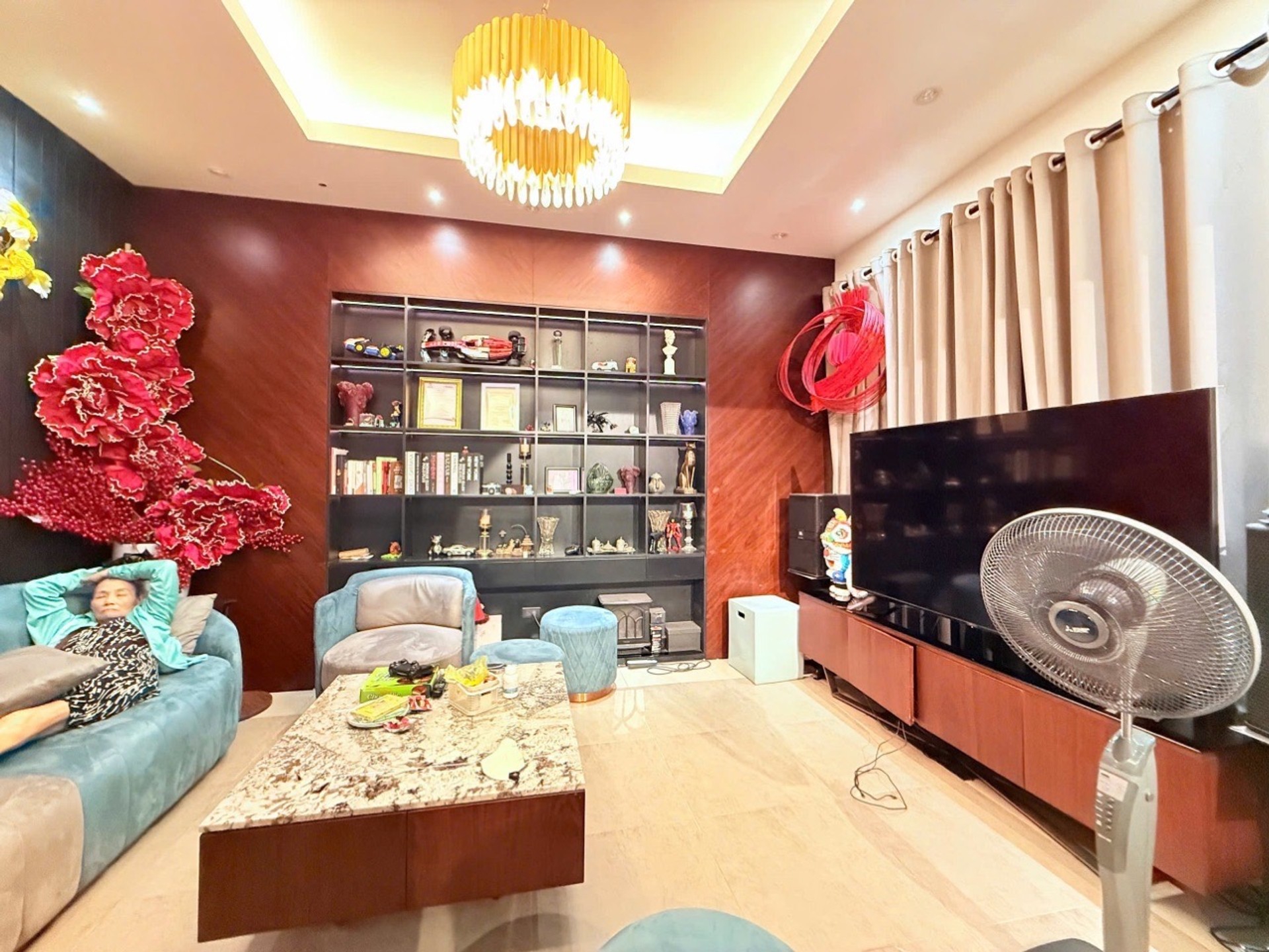 Bán nhà ngõ Hoà Bình 7 - diện tích 232m2 5 tầng - CCMN vừa ở vừa cho thuê - giá 49,5 tỷ