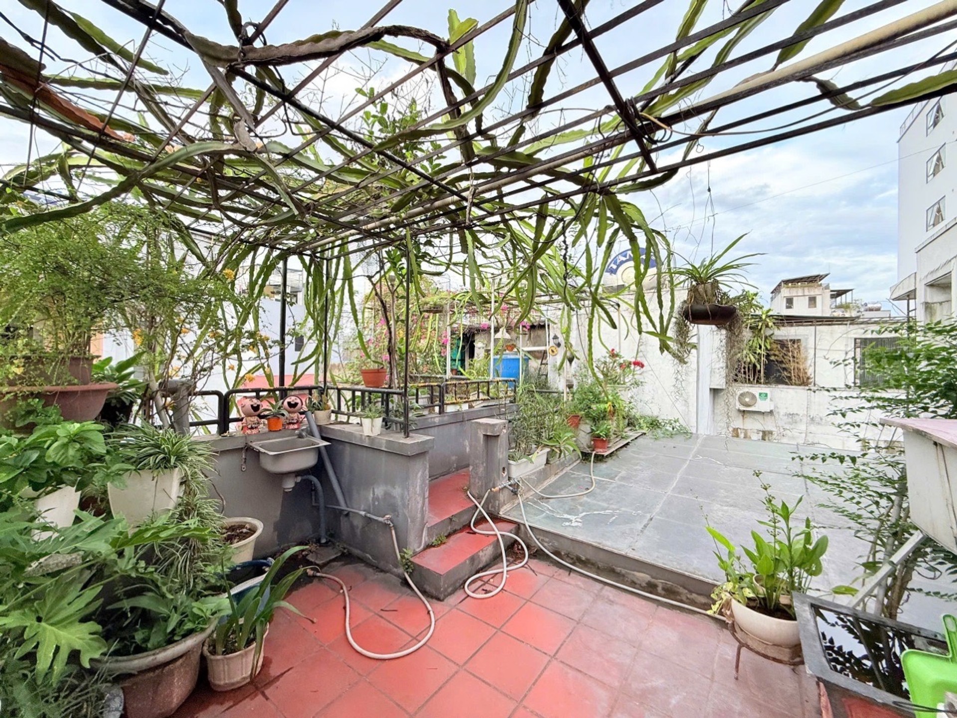 Bán nhà ngõ Hoà Bình 7 - diện tích 232m2 5 tầng - CCMN vừa ở vừa cho thuê - giá 49,5 tỷ