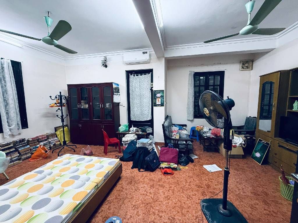 Bán nhà Hàng Chuối - diện tích 74.5m2 5 tầng - Hẻm xe máy - giá 32,5 tỷ