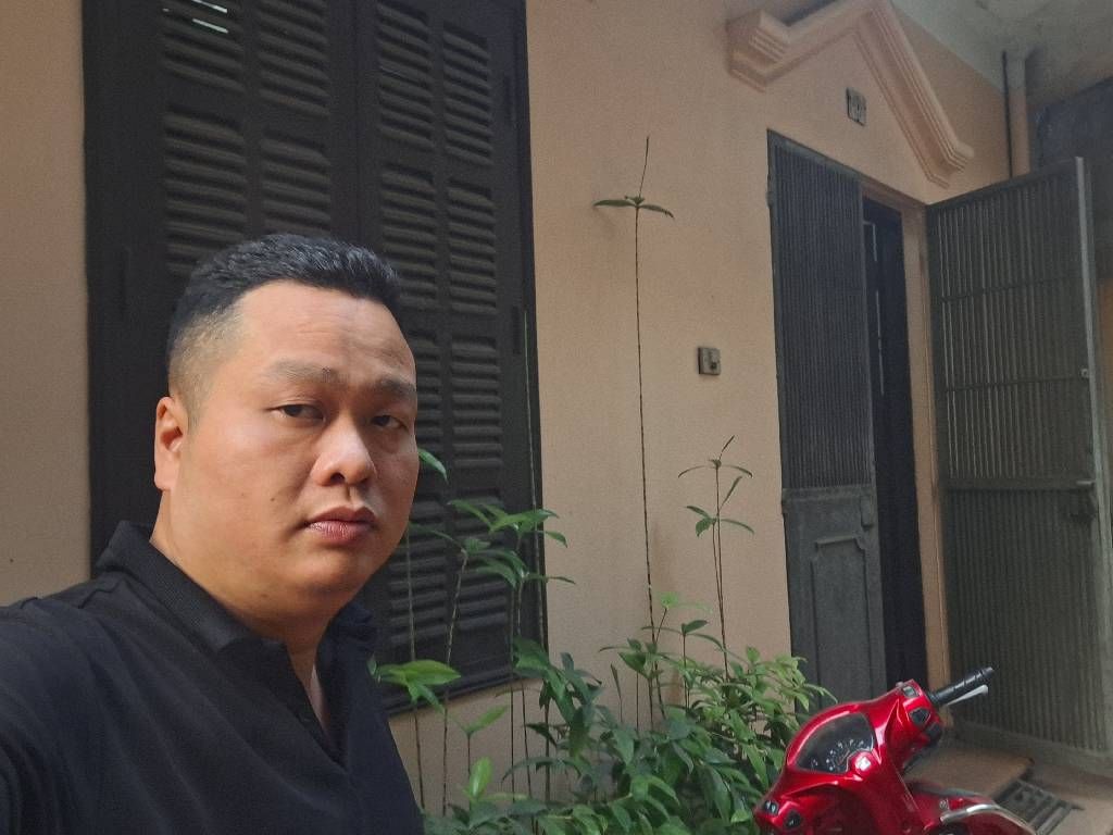 Bán nhà Hàng Chuối - diện tích 74.5m2 5 tầng - Hẻm xe máy - giá 32,5 tỷ