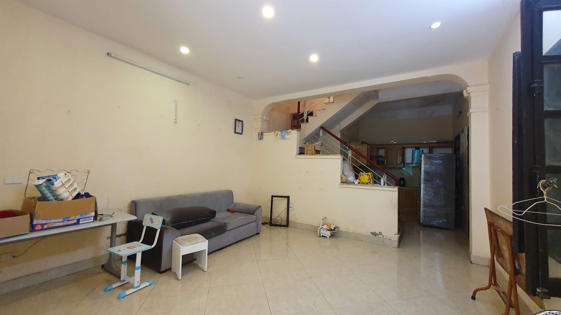 Bán nhà Vĩnh Tuy - diện tích 46m2 3 tầng - Lô góc, ô tô nhỏ lùi cửa - giá 9,4 tỷ