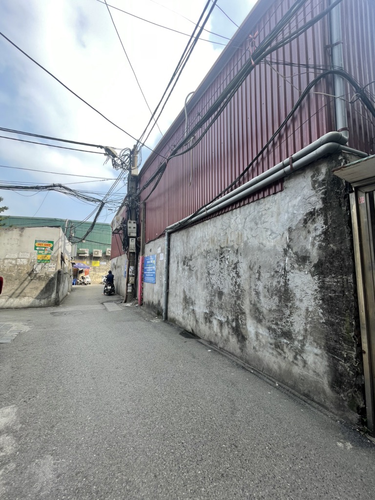 Bán nhà Lê Văn Lương - diện tích 426m2 1 tầng - Đất 2 mặt ngõ - giá 175 tỷ