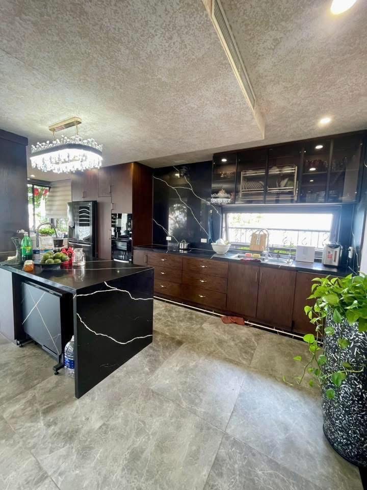 Bán nhà Minh Khai - diện tích 500m2 21 tầng - Căn Penhouse độc nhất vô nhị - giá 48 tỷ