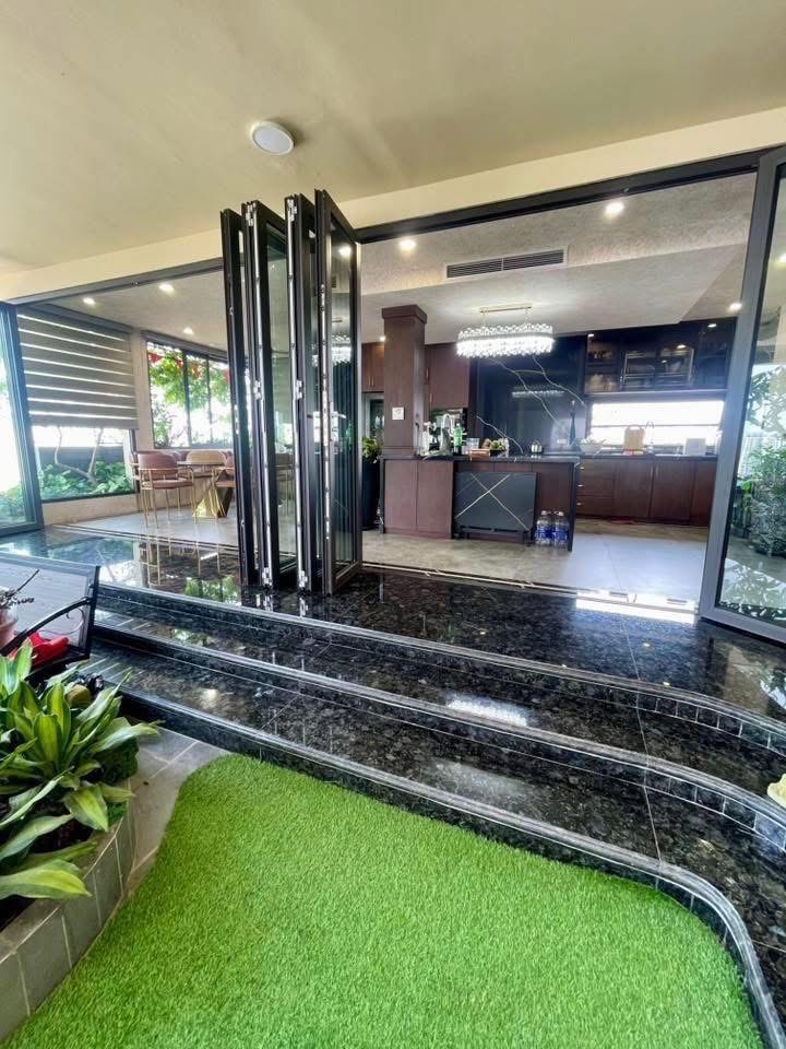 Bán nhà Minh Khai - diện tích 500m2 21 tầng - Căn Penhouse độc nhất vô nhị - giá 48 tỷ