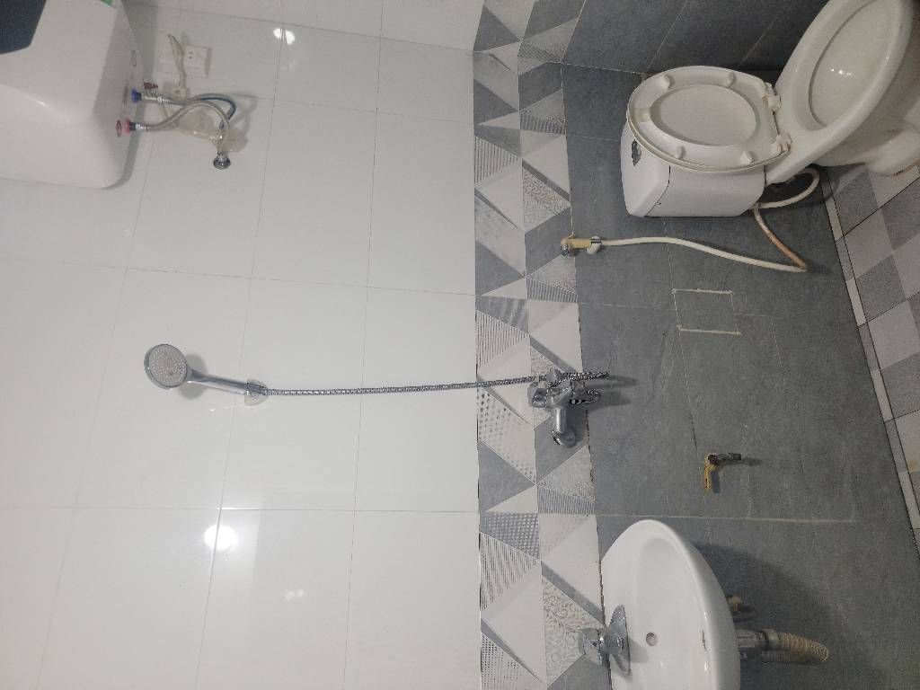 Bán nhà Thanh Đàm - diện tích 42m2 2 tầng - Vị trí đẹp ngõ rộng thoáng - giá 4,2 tỷ
