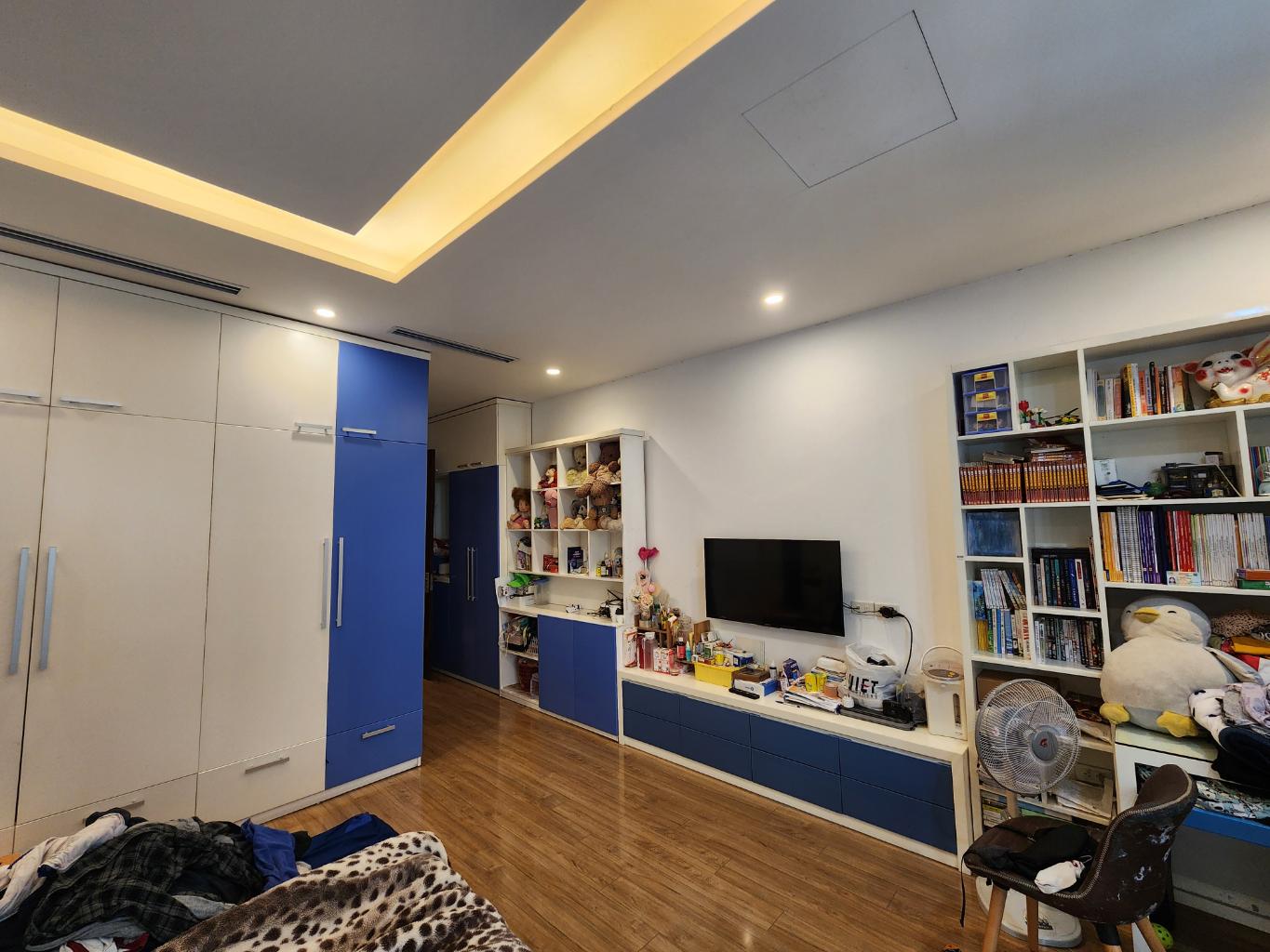 Bán nhà Quan Thổ 1 - diện tích 94m2 6 tầng - Ô TÔ - ĐẤT THỔ - NHÀ ĐẸP - giá 36 tỷ