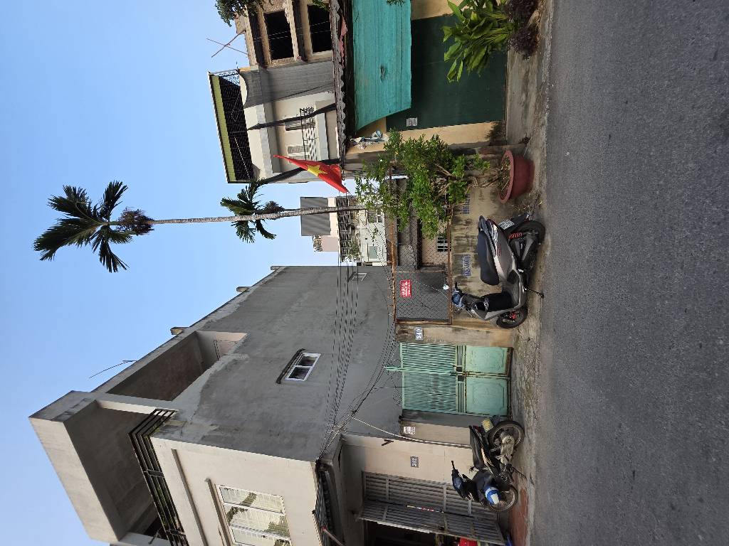 Bán nhà Âu Cơ - diện tích 110.2m2 1 tầng - Ô tô tránh - giá 30 tỷ